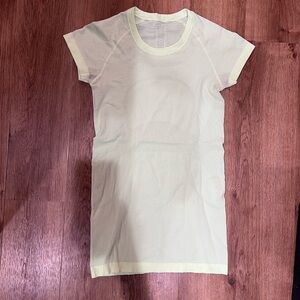 Swiftly tech short sleeve